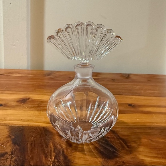 Marquis by Waterford Crystal Cut Clear Perfume Bottle w/ Fan Stopper - Picture 1 of 6